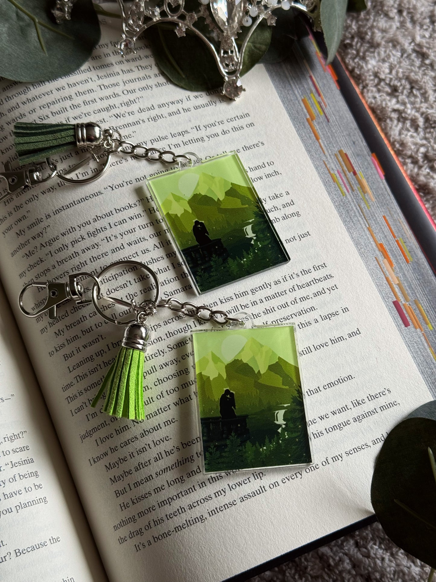 Throne of Glass Keychain