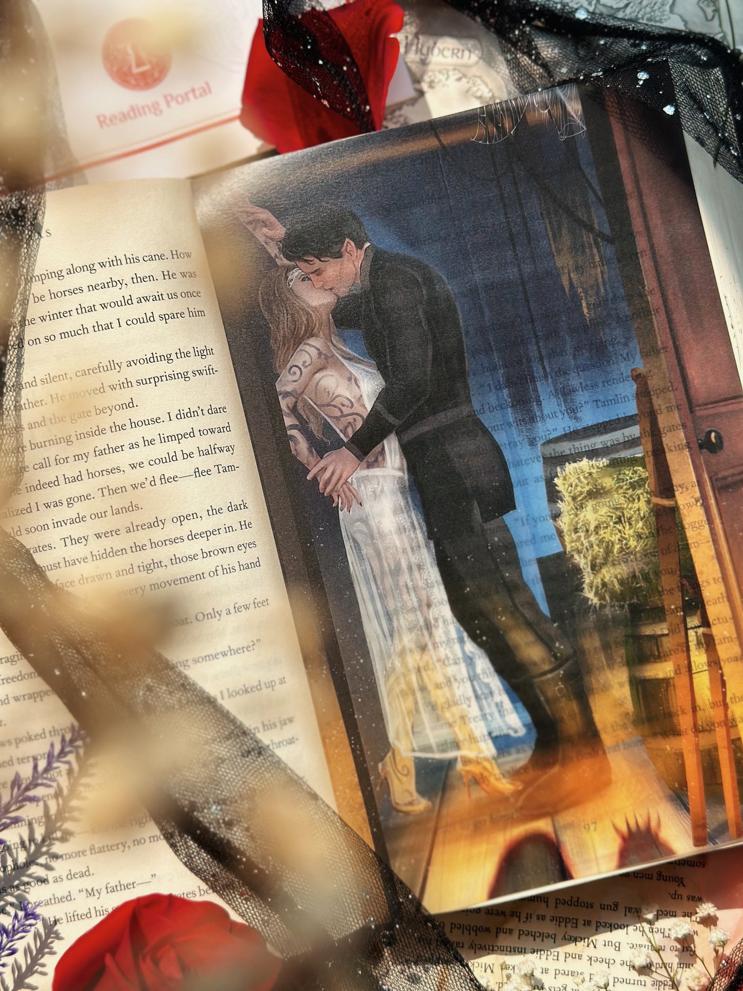 A Court of Thorns and Roses Page Overlays™